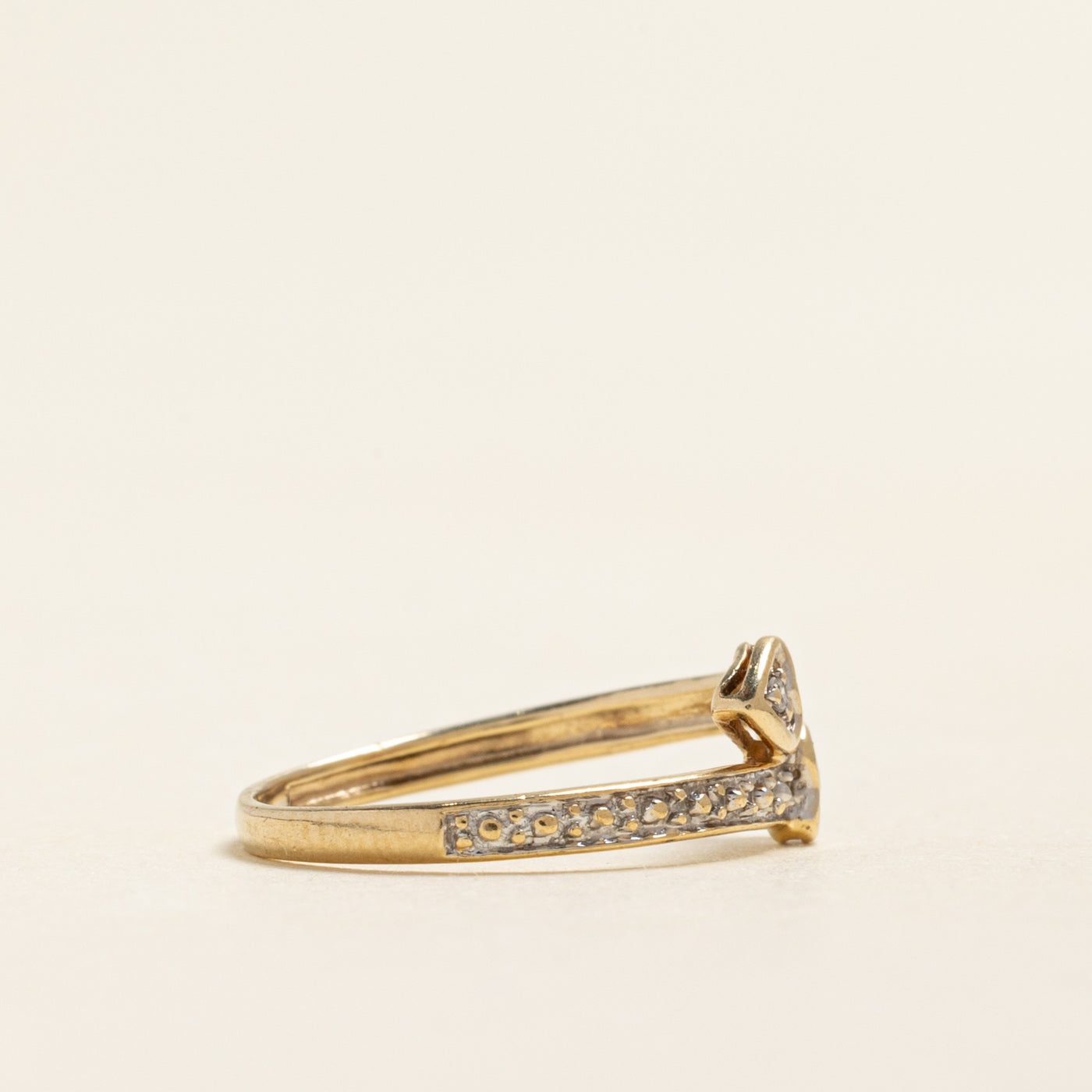 Bague en forme de cœur sertie de diamants | 0,01 ct | Taille 2,75