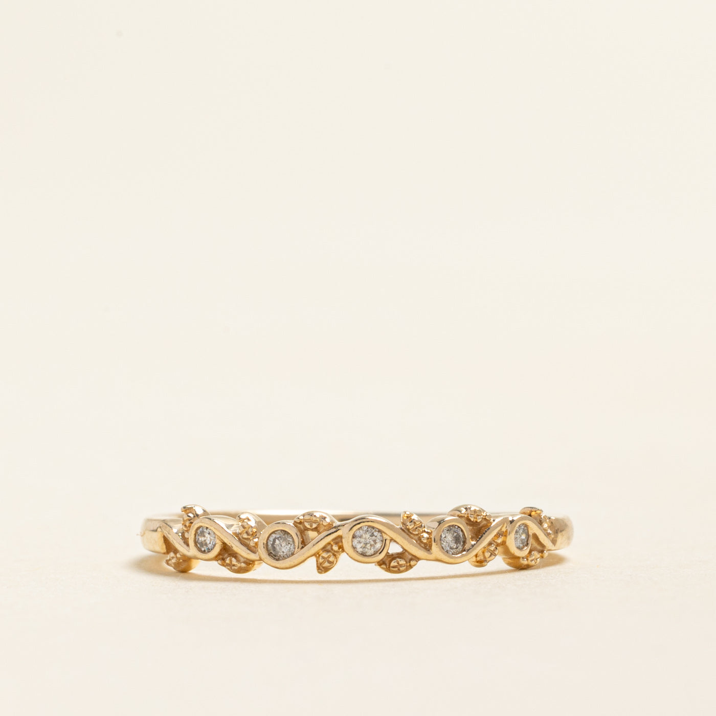 Yellow Gold Semi Eternity Diamond Vine Band | 0.05ctw | SZ 7