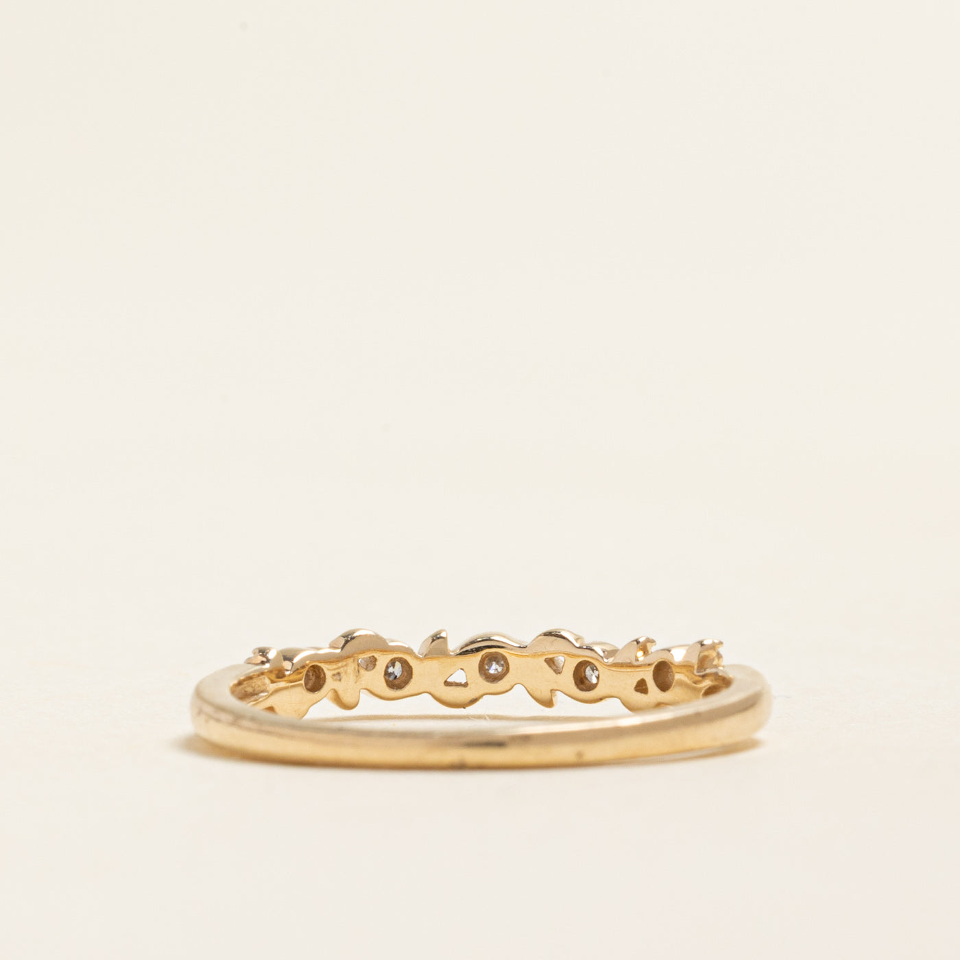 Yellow Gold Semi Eternity Diamond Vine Band | 0.05ctw | SZ 7