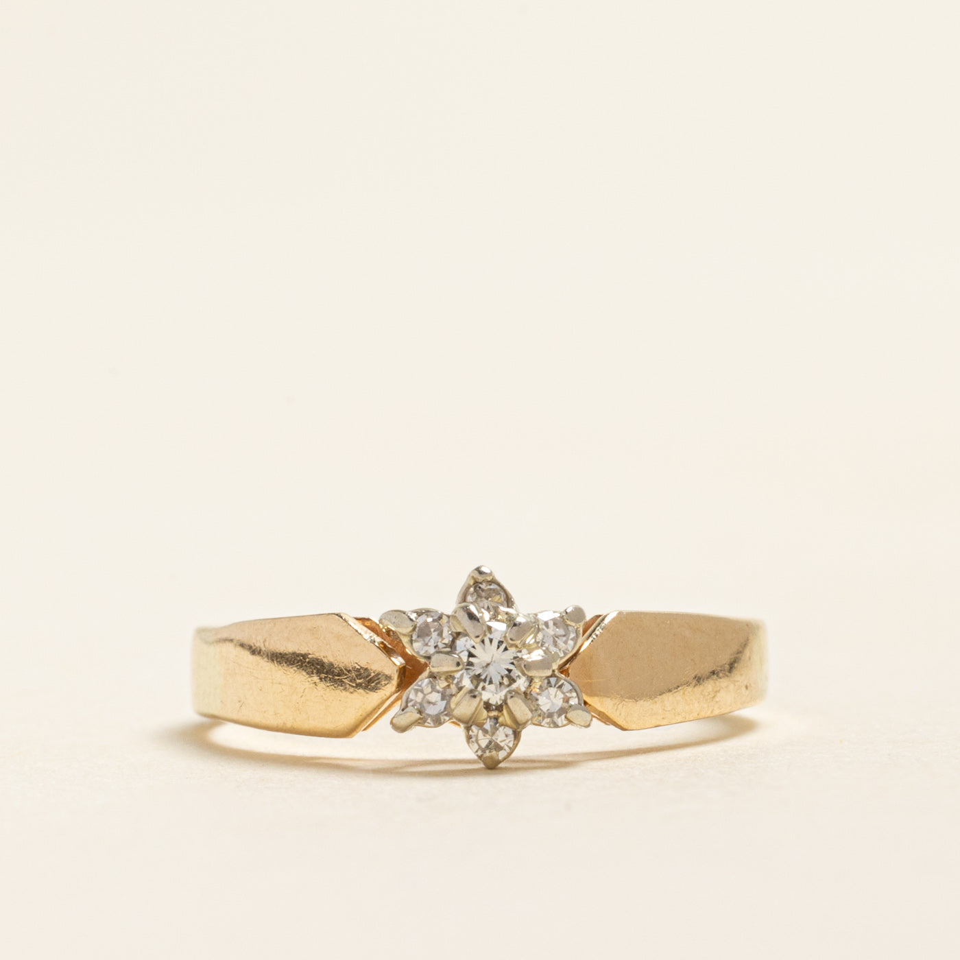 Yellow Gold Diamond Petal Ring | 0.15ctw | SZ 5.75