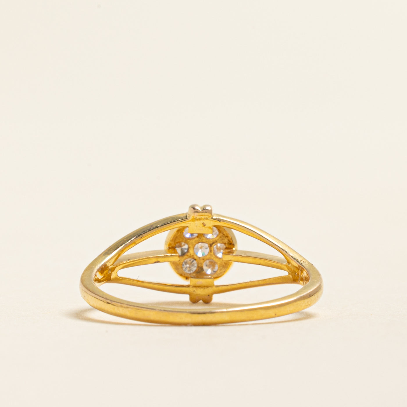 Bague ouverte sertie de diamants ronds | 0,15 ct | Taille 6,5