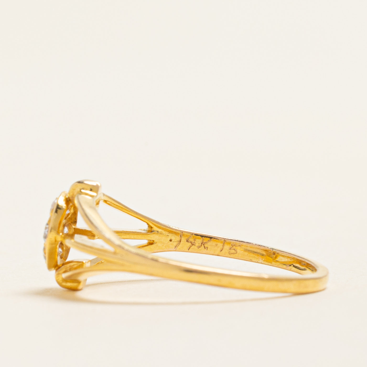 Bague ouverte sertie de diamants ronds | 0,15 ct | Taille 6,5