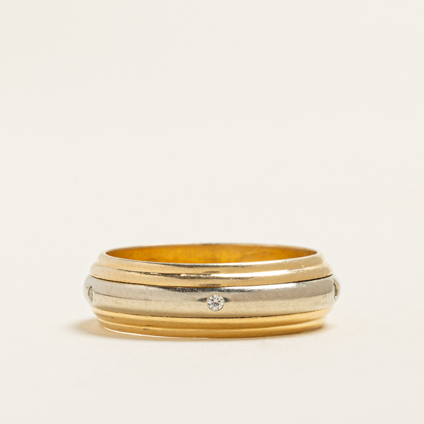 18k Two Tone Flush Set Diamond Grooved Band | 0.04ctw | 6.00mm | SZ 7