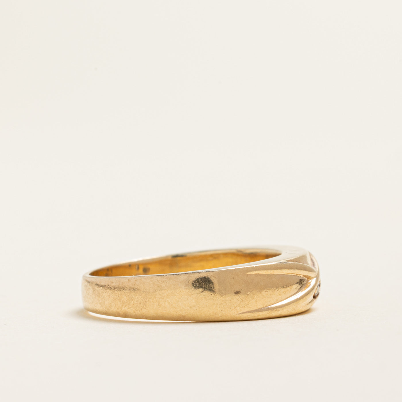 Diagonal Diamond Grooved Band | 0.04ctw | SZ 9