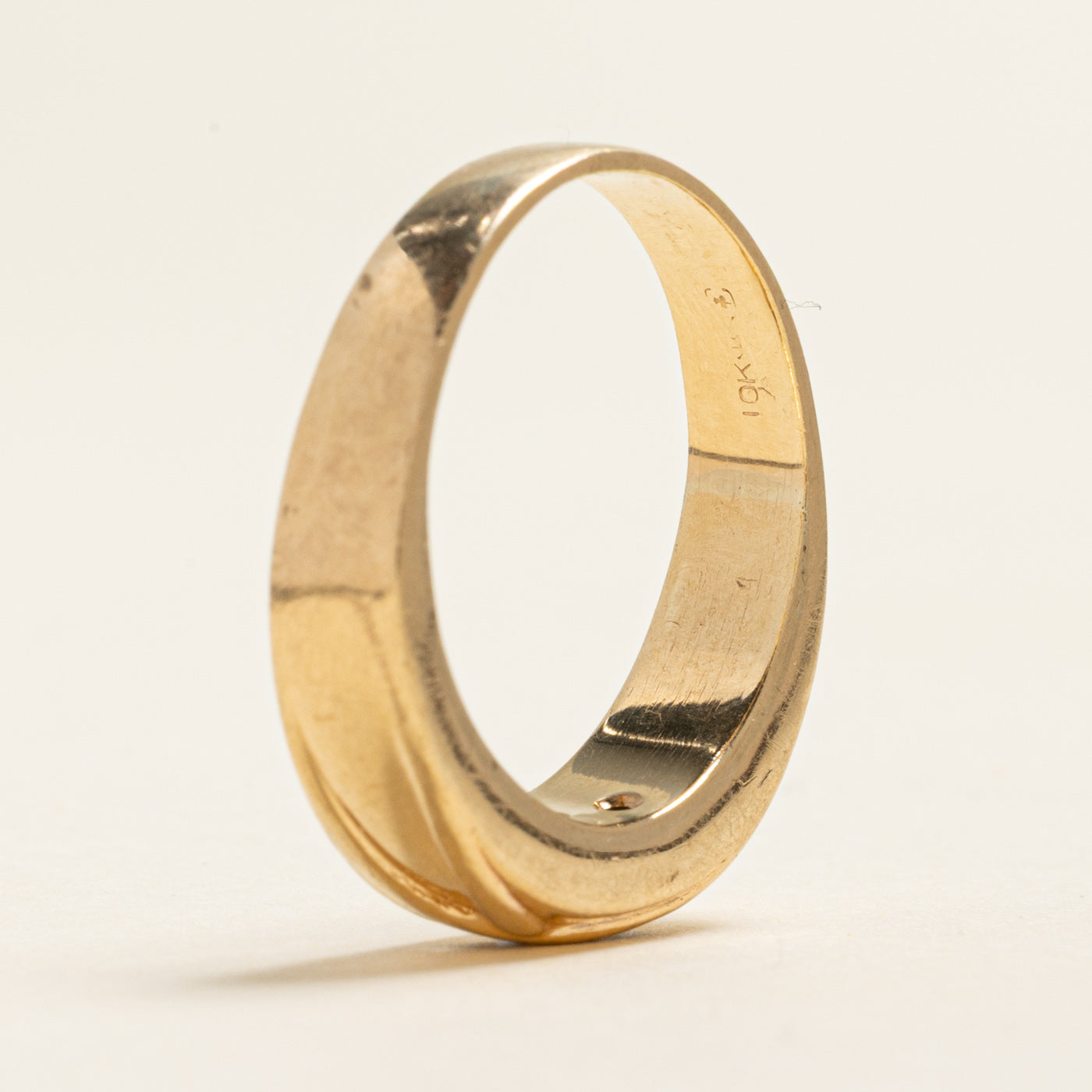 Diagonal Diamond Grooved Band | 0.04ctw | SZ 9
