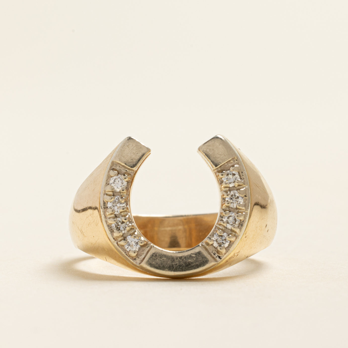 Diamond Horseshoe Ring | 0.20ctw | SZ 9.5