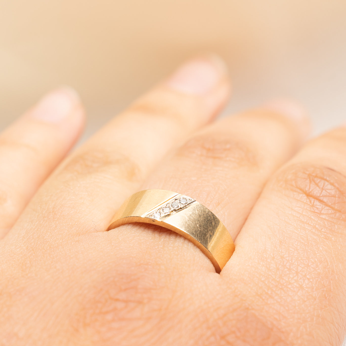 Diagonal Diamond Band | 0.06ctw | SZ 9.75