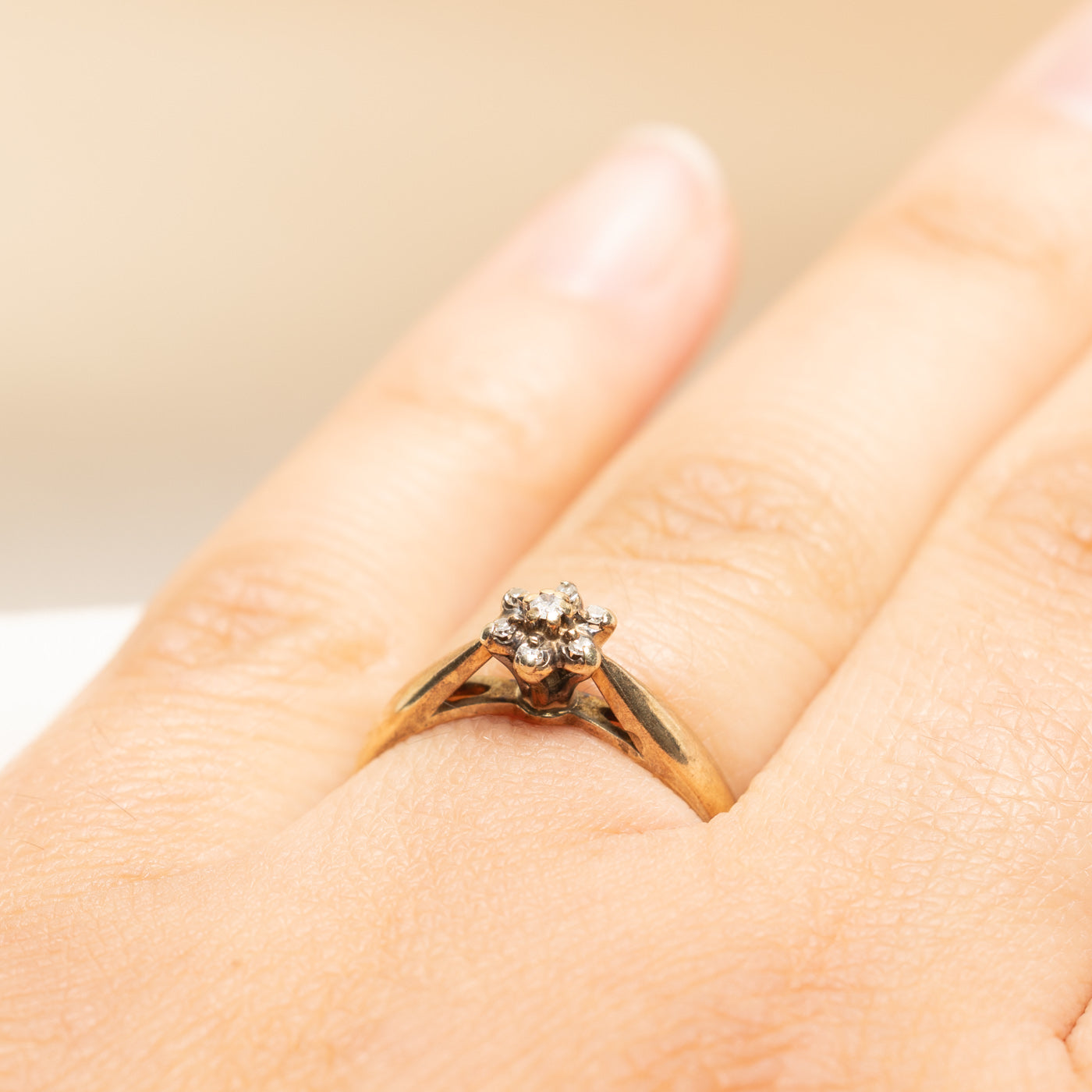 Yellow Gold Diamond Petal Ring | 0.07ctw | SZ 6