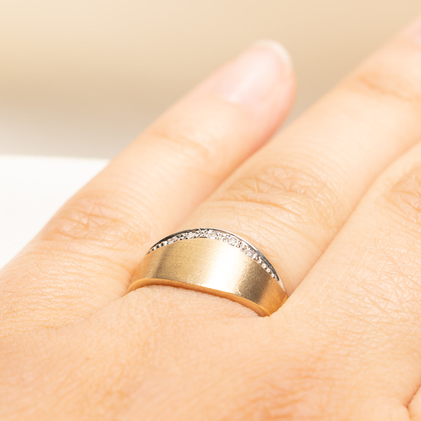 Yellow Gold Diamond Tapered Ring | 0.05ctw | SZ 7