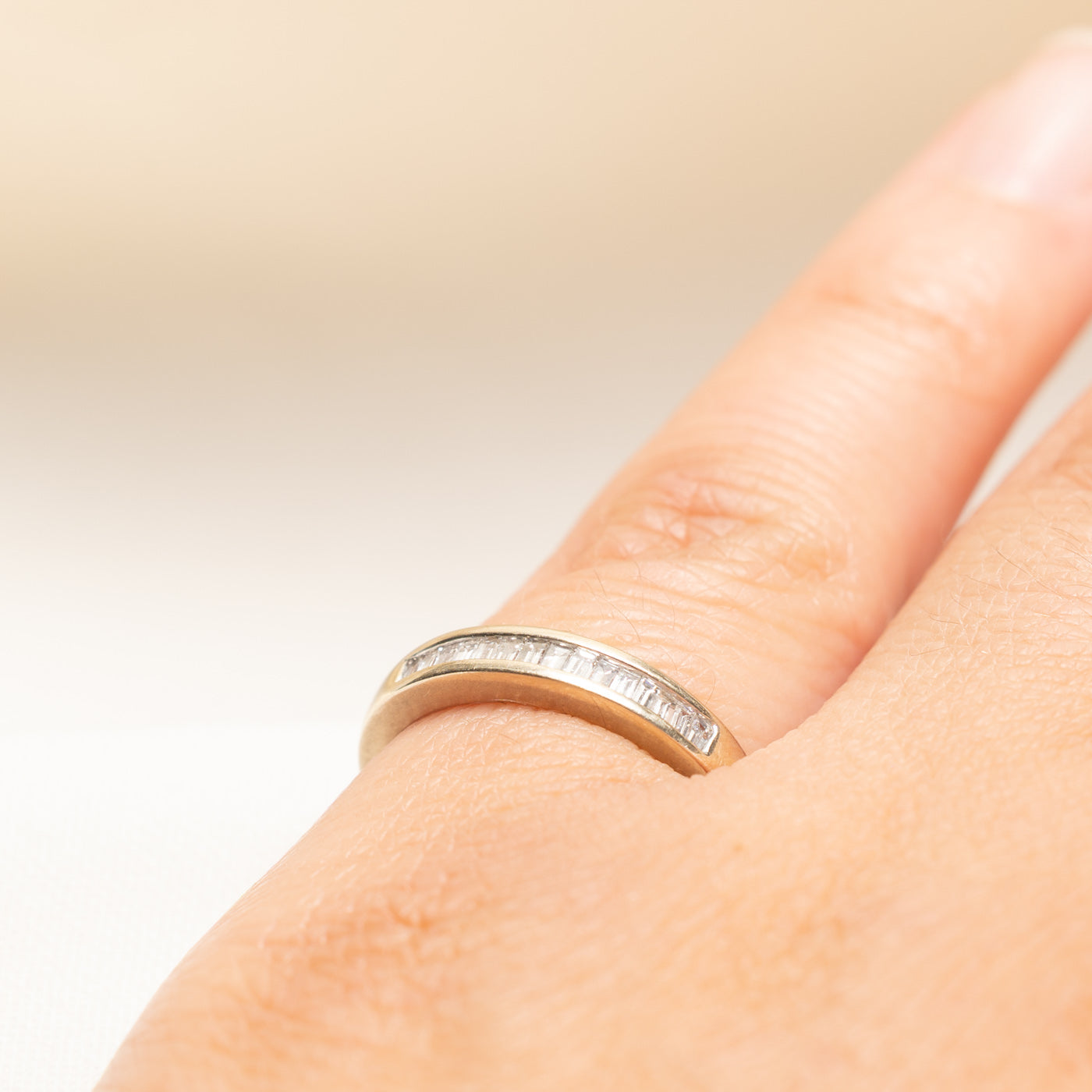 18k Semi Eternity Baguette Cut Diamond Band | 0.20ctw | SZ 5.25