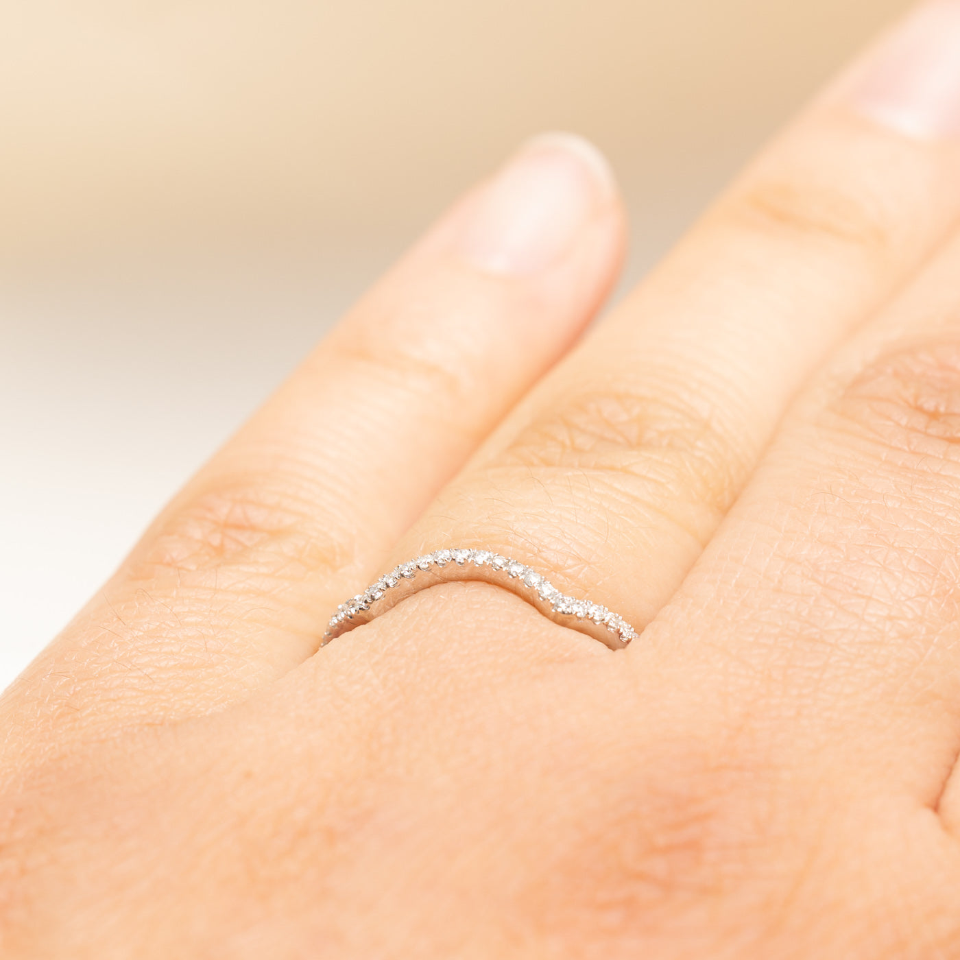 Semi Eternity Diamond Contour Ring | 0.15ctw | SZ 6.5
