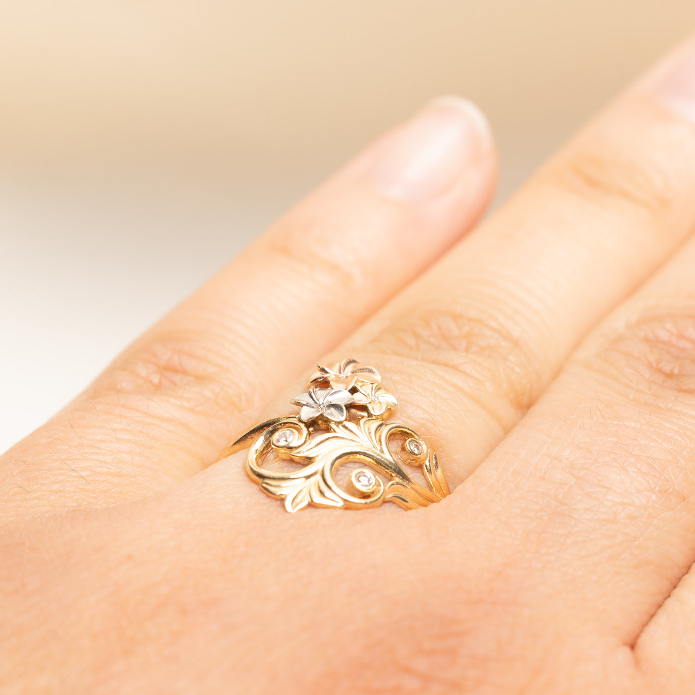 Tri Tone Gold Diamond Floral Ring | 0.03ctw | SZ 6.25