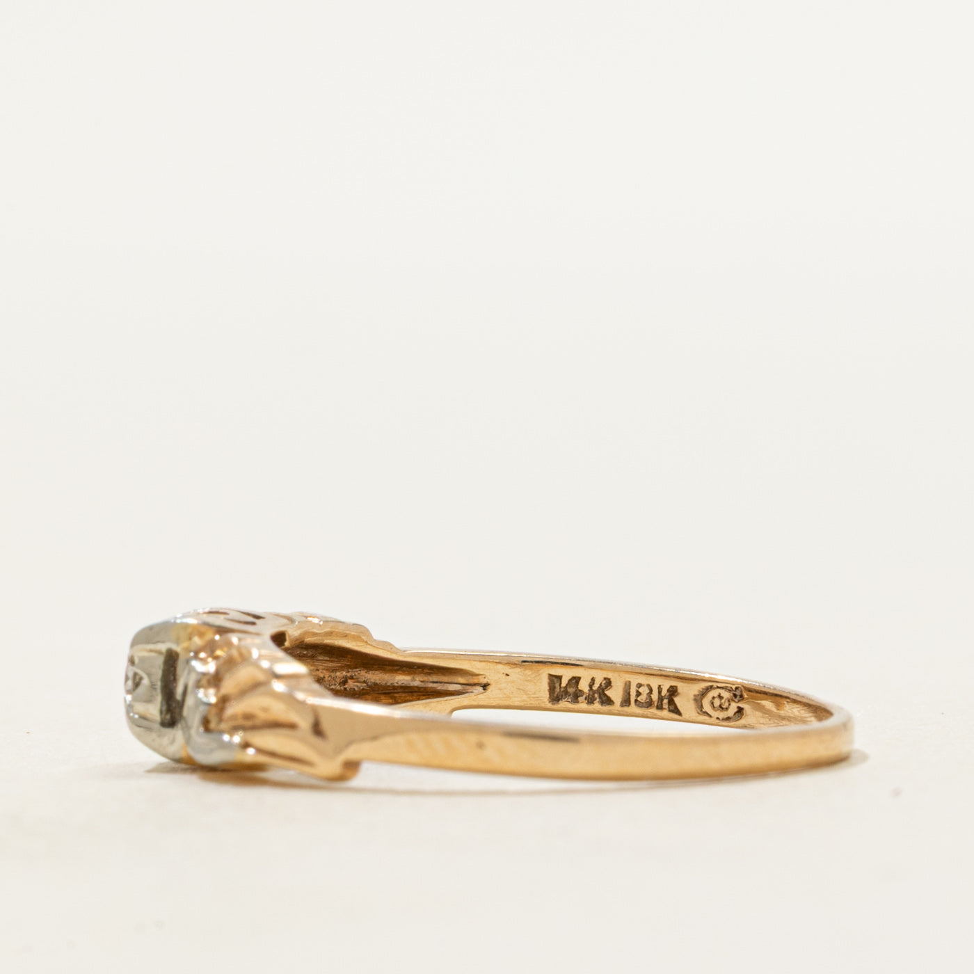 Vintage Canadian Diamond Wing Design Ring | SZ 6.5