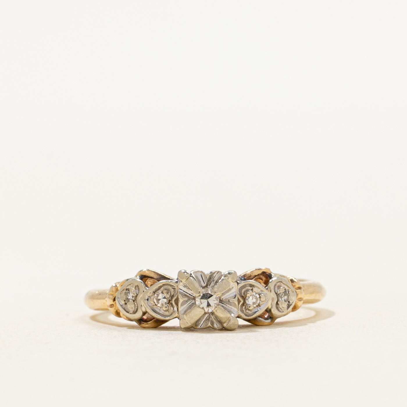 Retro Two Tone Diamond Engraved Ring | SZ 6