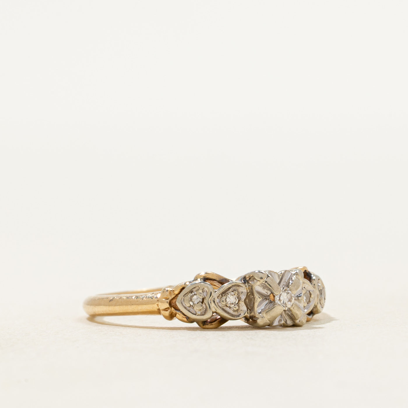 Retro Two Tone Diamond Engraved Ring | SZ 6