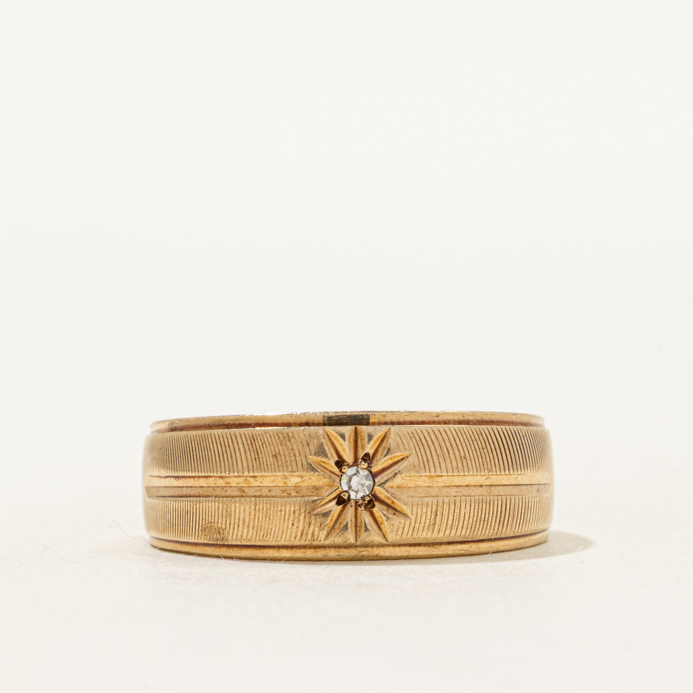 Star Set Diamond Textured Band | SZ 6.75