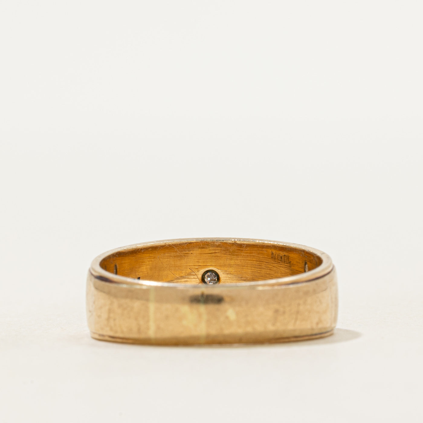 Star Set Diamond Textured Band | SZ 6.75