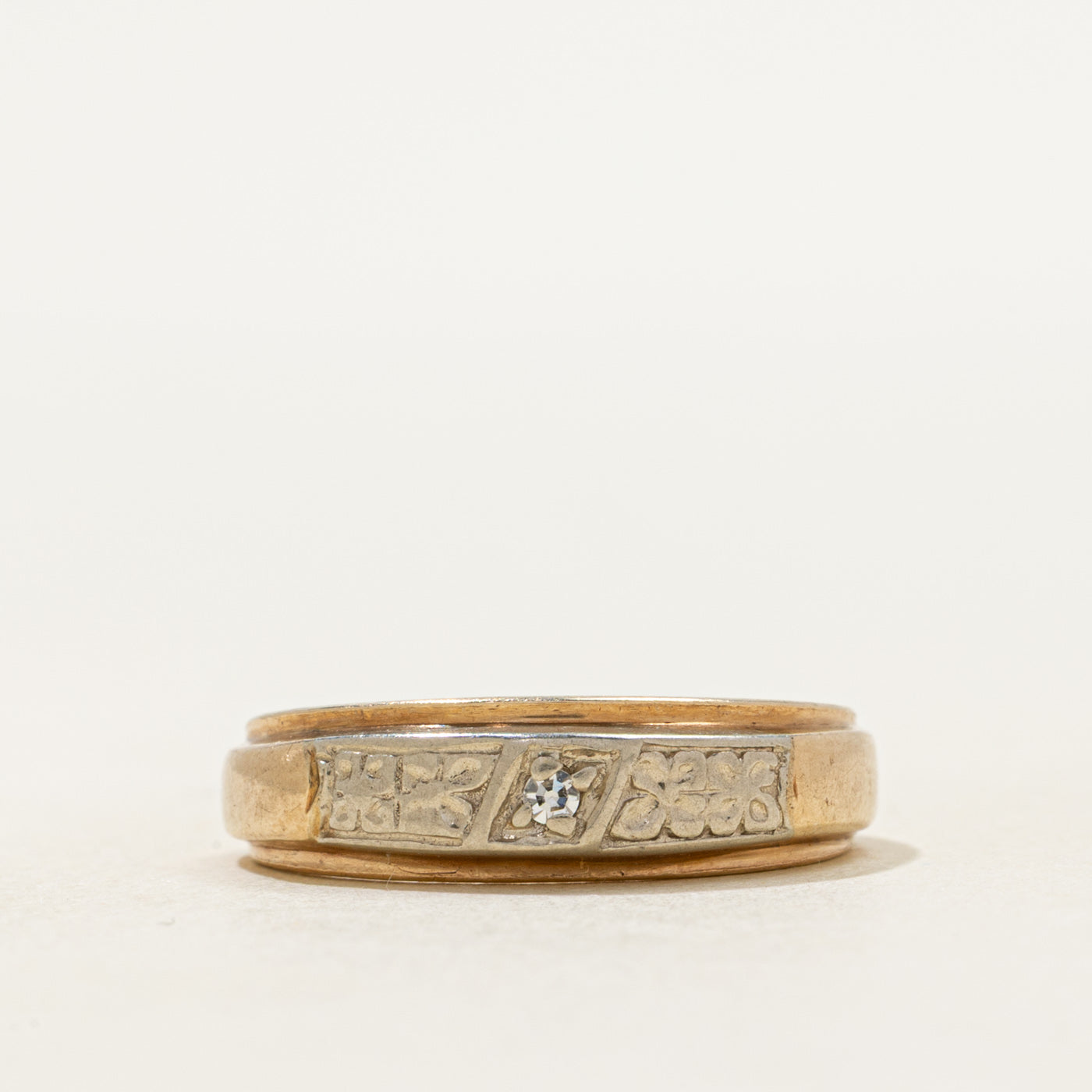 Two Tone Diamond Floral Engraved Band | SZ 5.5