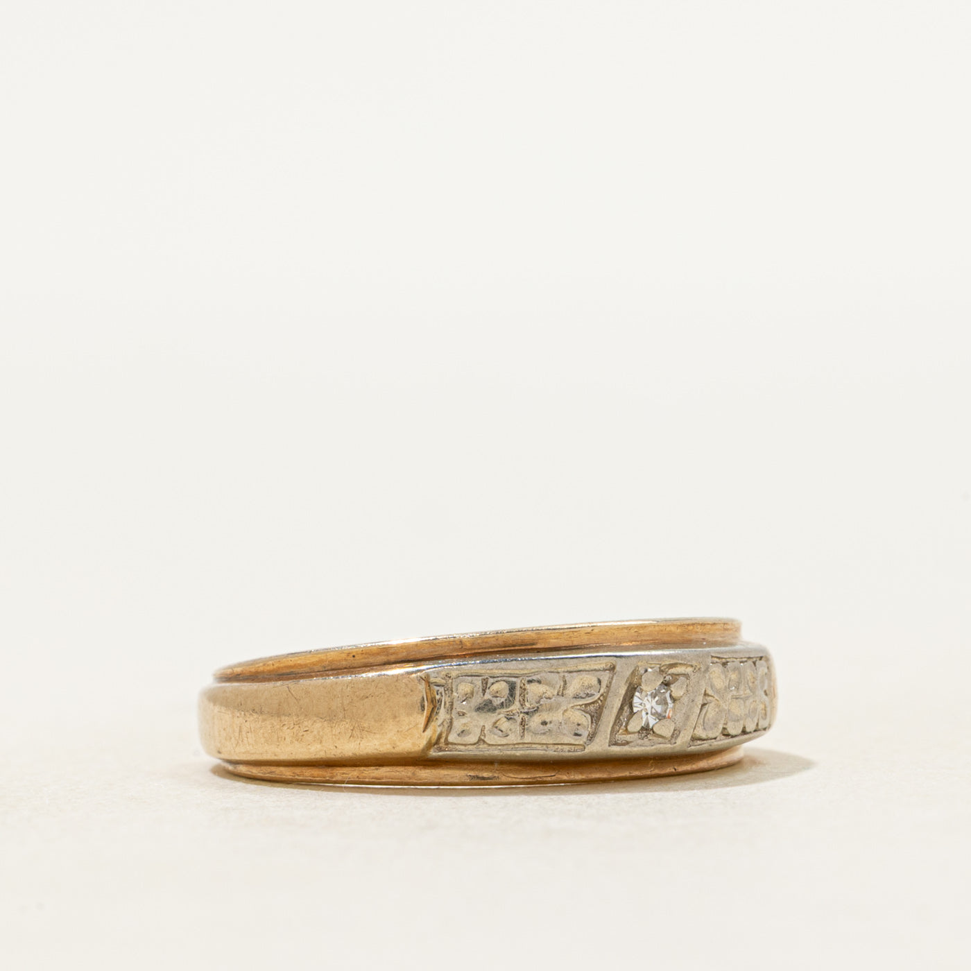 Two Tone Diamond Floral Engraved Band | SZ 5.5