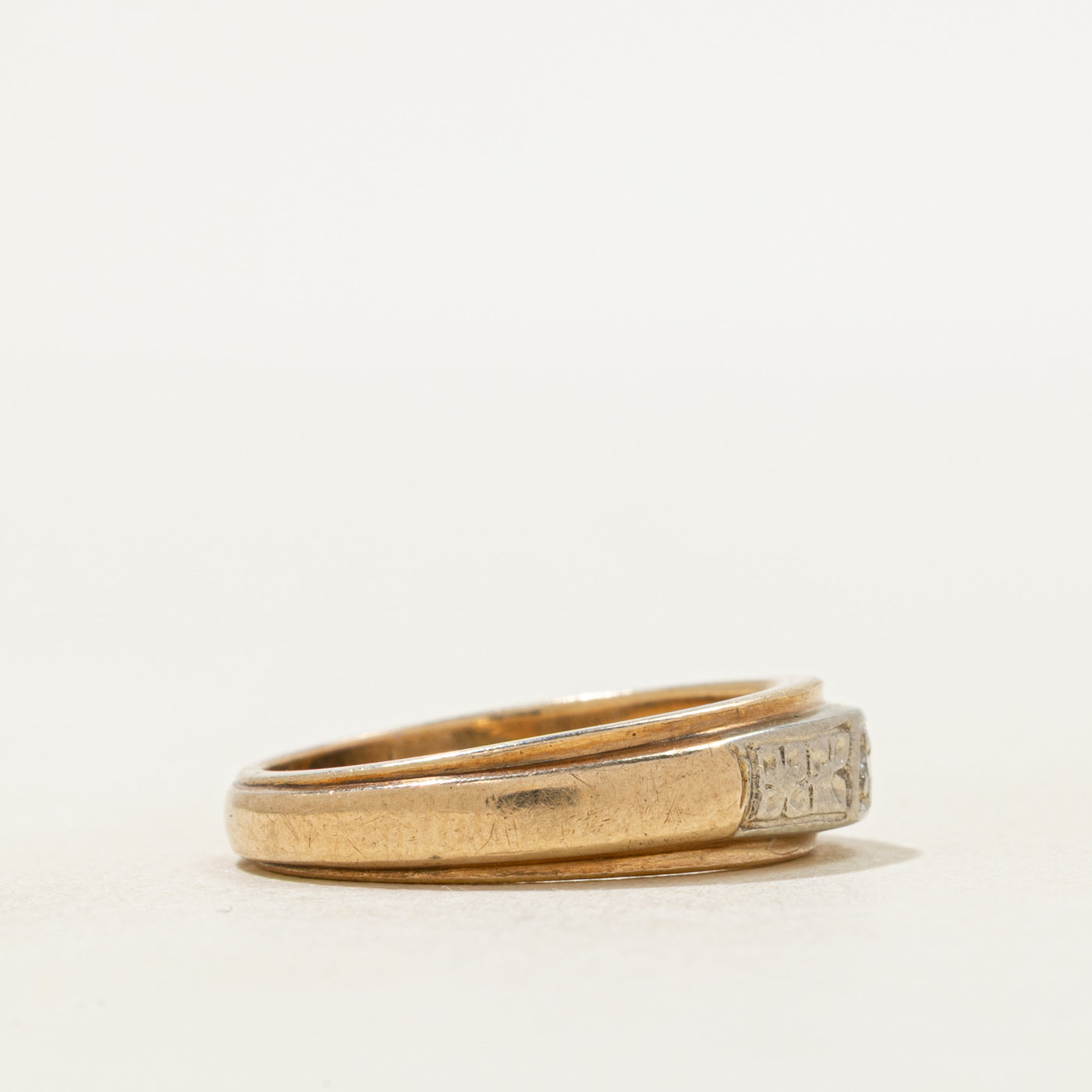 Two Tone Diamond Floral Engraved Band | SZ 5.5