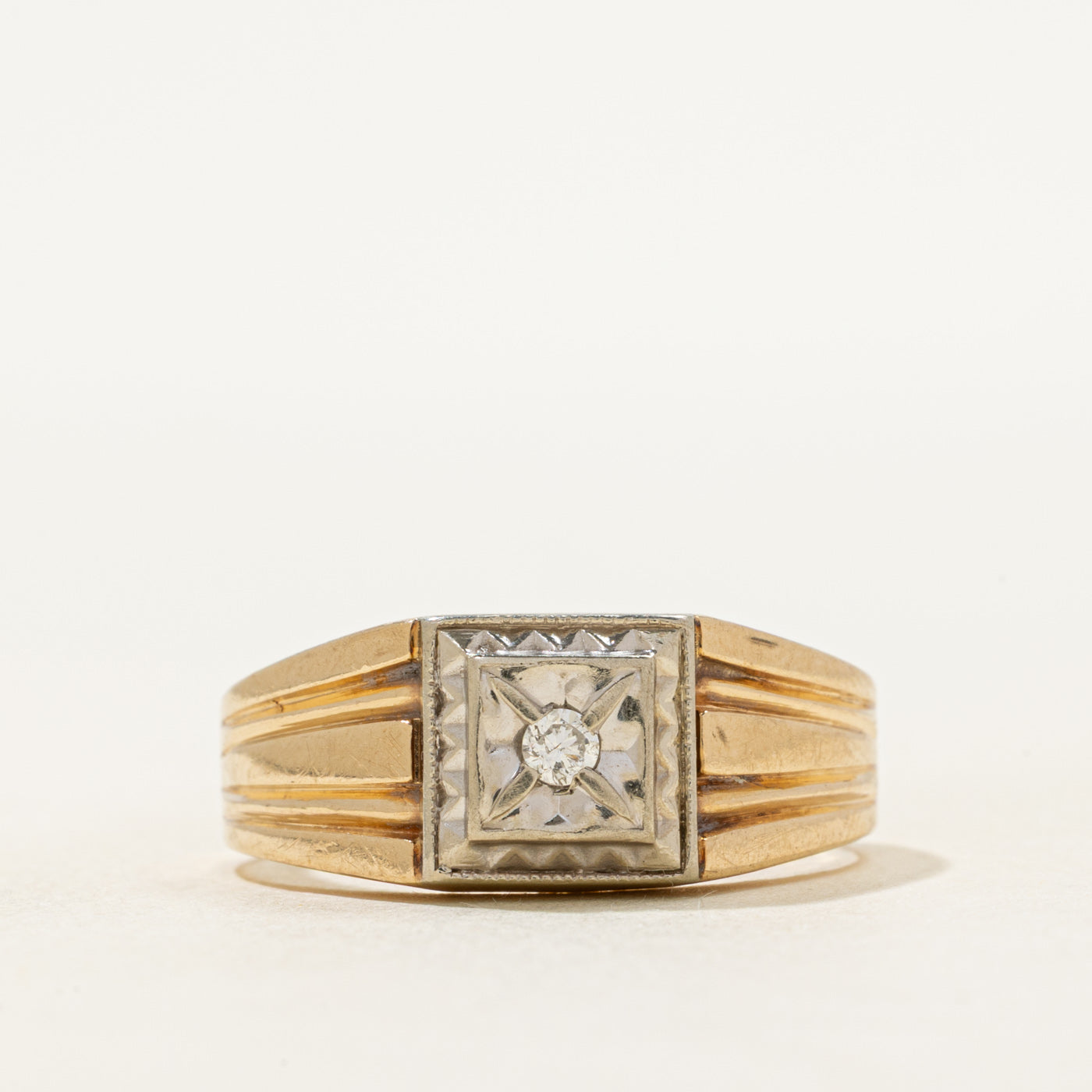 Two Tone Diamond Grooved Ring | SZ 9.5