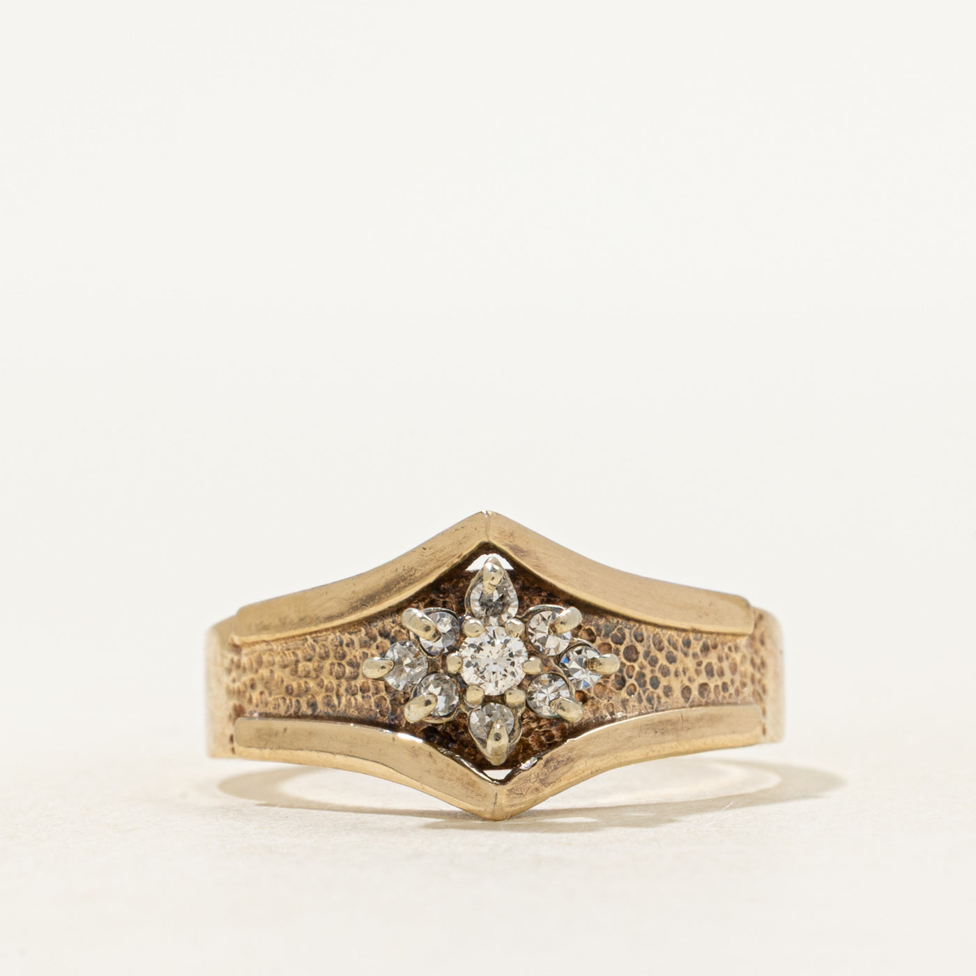 Diamond Petal Textured Tapered Ring | SZ 8