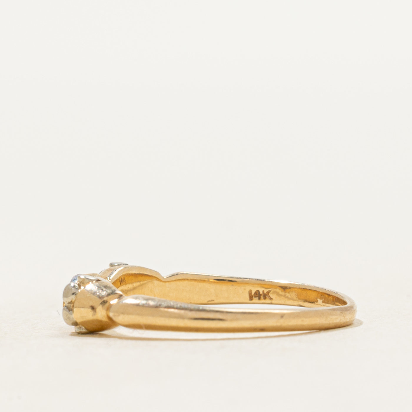 Two Tone Diamond Textured Ring | SZ 5