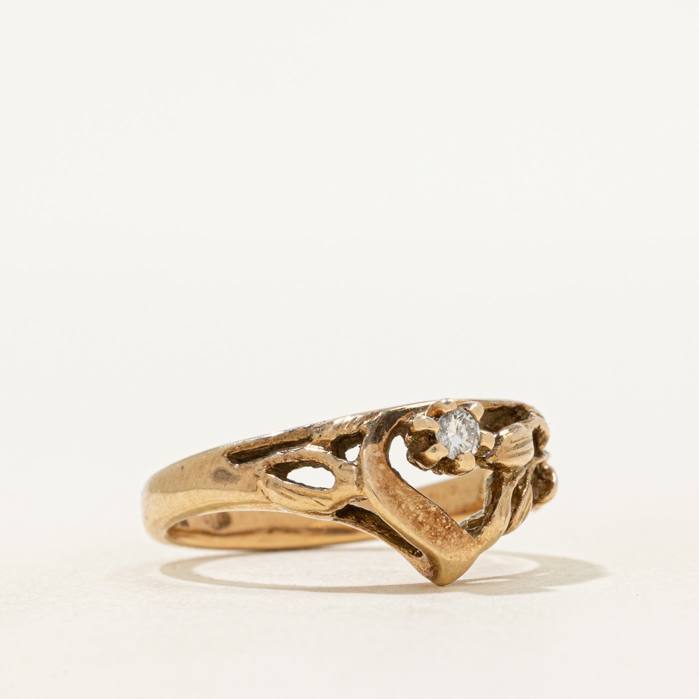 Diamond Nature Motif Openwork Ring | SZ 7