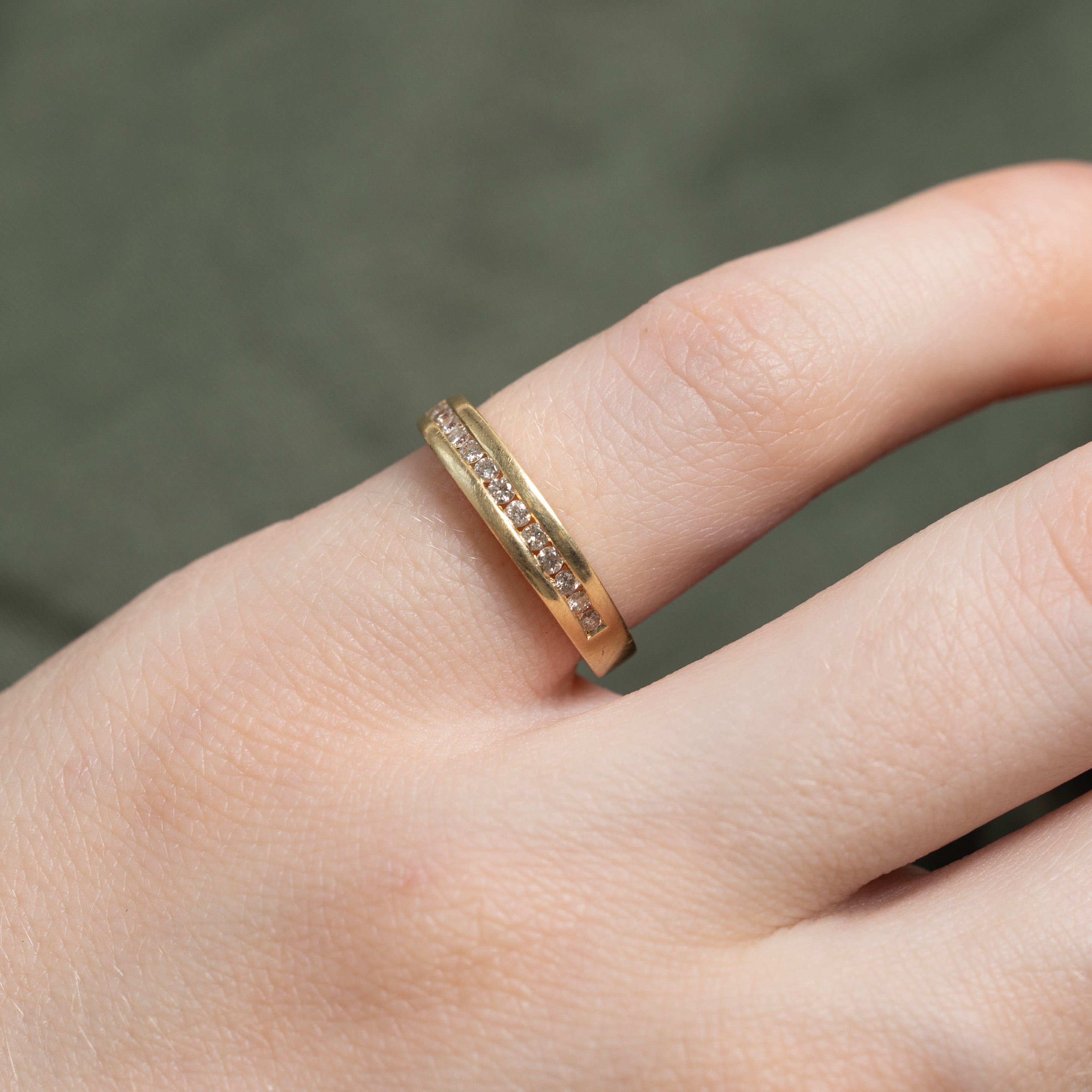 Semi Eternity Channel Set Diamond Band | SZ 4