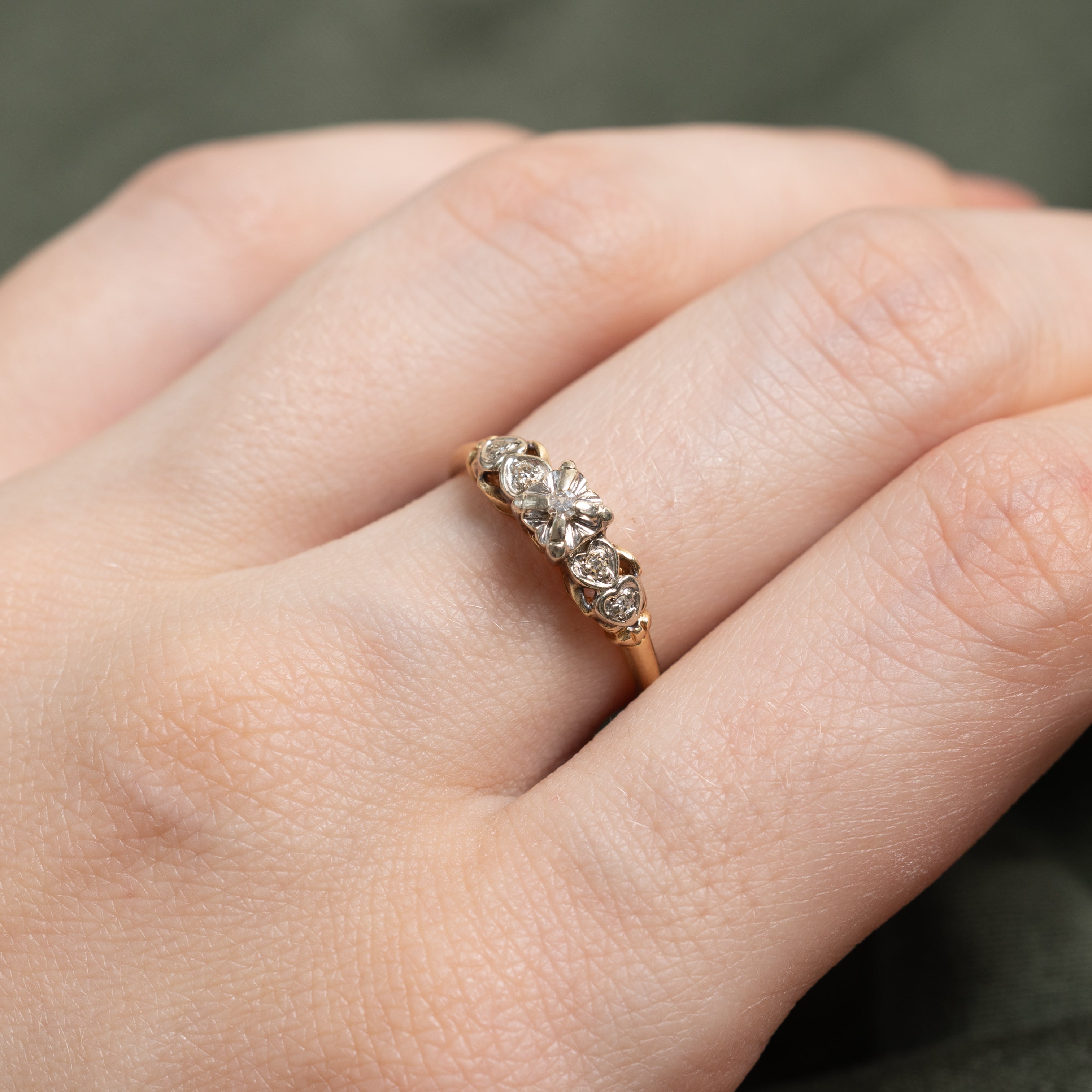 Retro Two Tone Diamond Engraved Ring | SZ 6