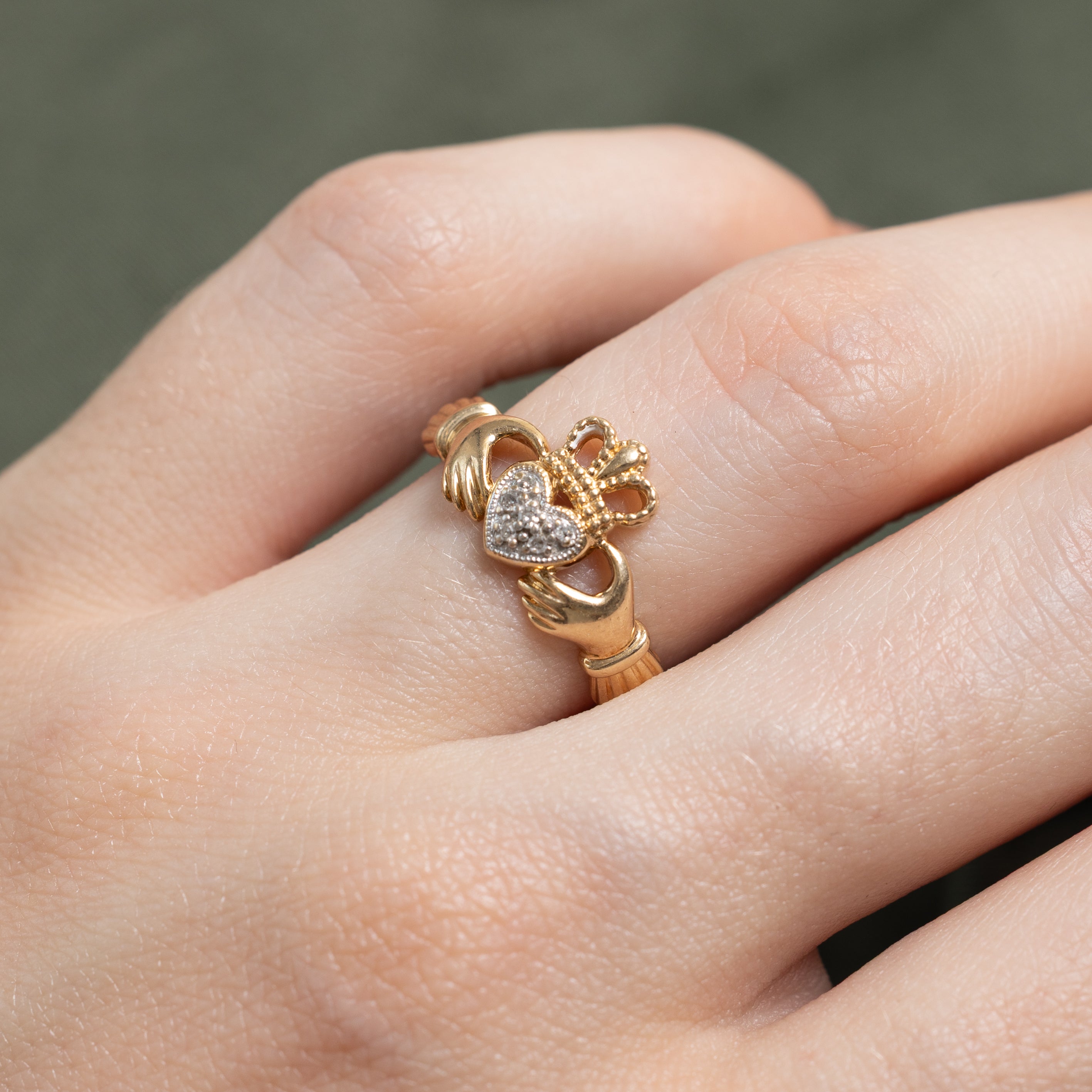 Diamond Cluster Claddagh Ring | SZ 5.25