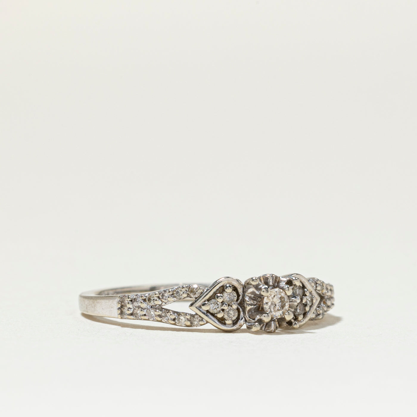 Illusion Set Diamond Heart Accented Ring | SZ 6.25