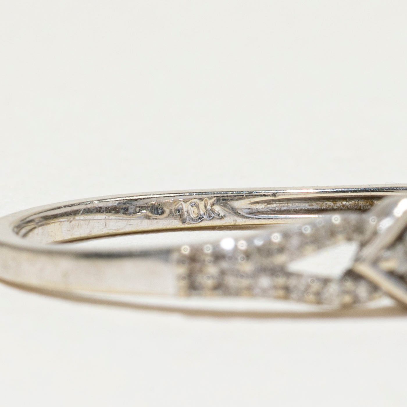 Illusion Set Diamond Heart Accented Ring | SZ 6.25