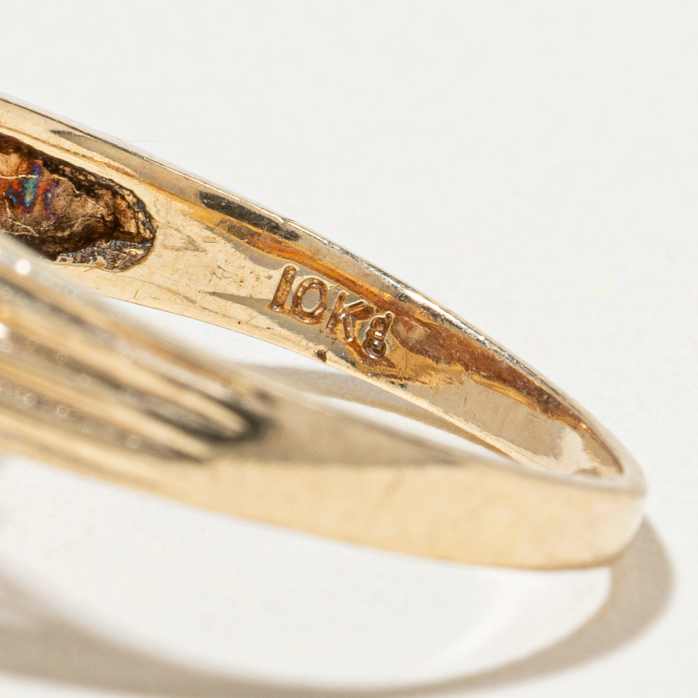 Diamond Grooved Chevron Ring | SZ 6