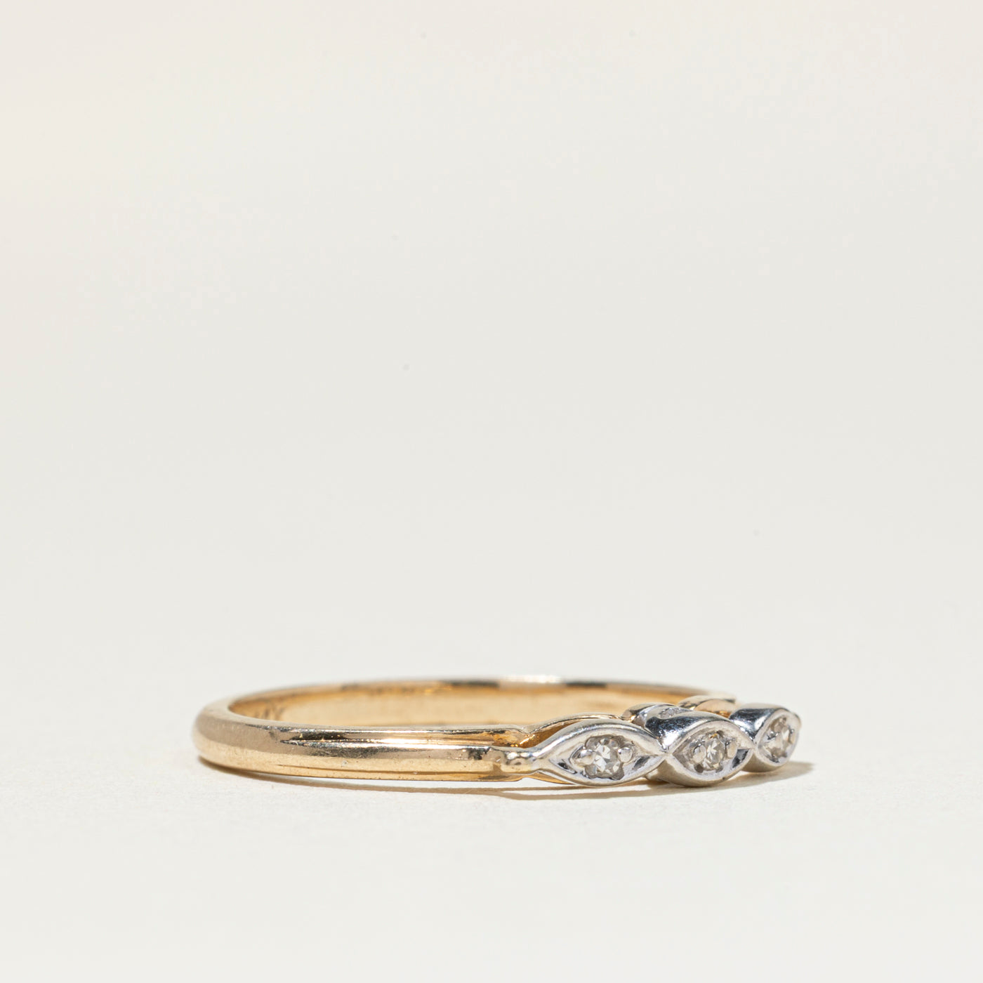 Alliance bicolore or et diamants taille marquise | Taille 6