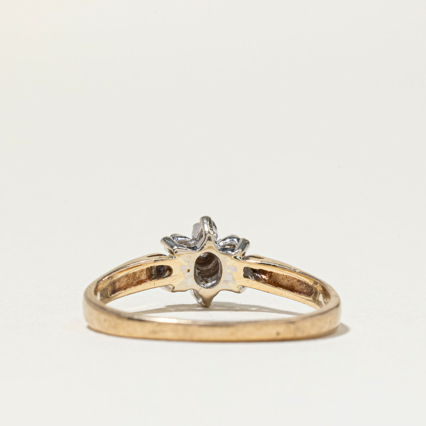 Diamond Petal Cluster Ring | SZ 5.75
