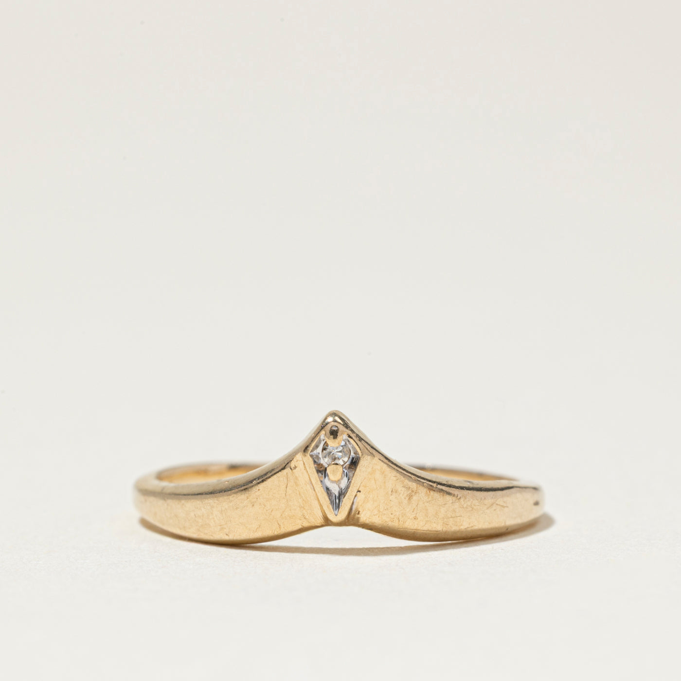 Diamond Chevron Ring | SZ 4
