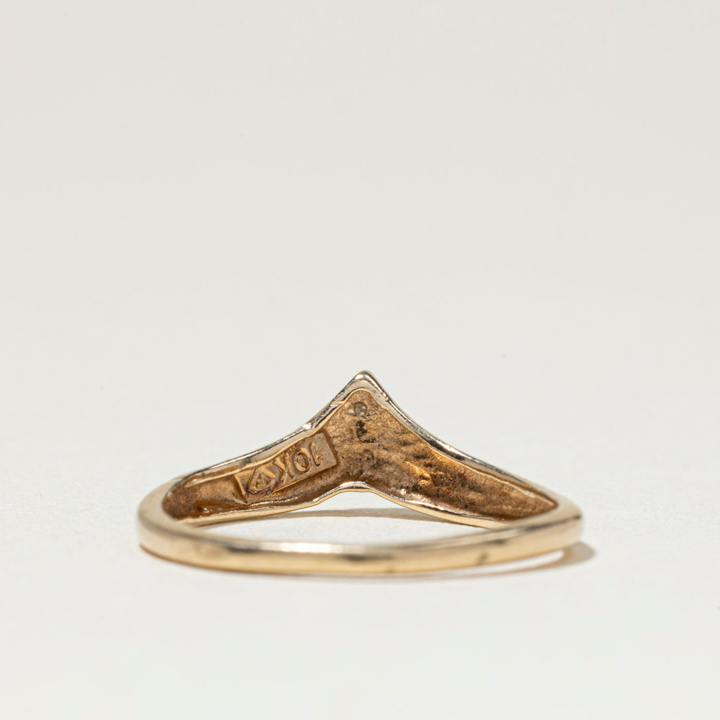 Diamond Chevron Ring | SZ 4
