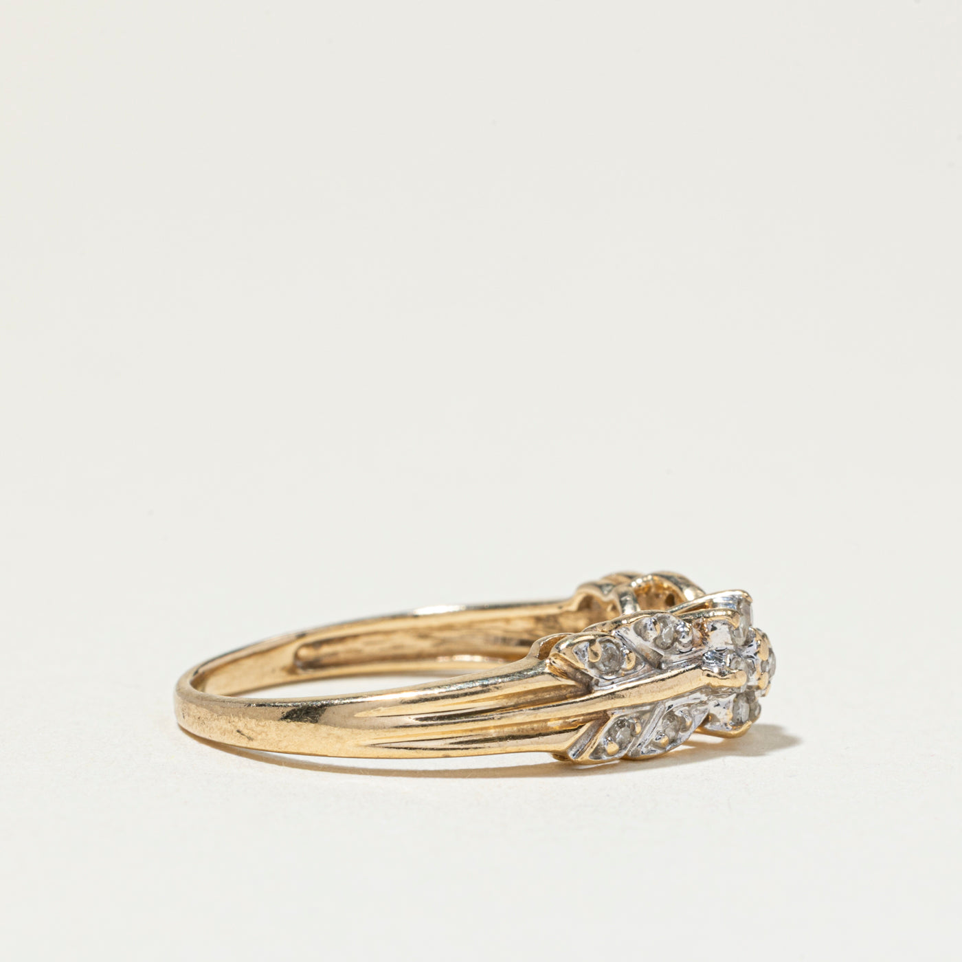 Diamond Petal Cluster Ring | SZ 4.75