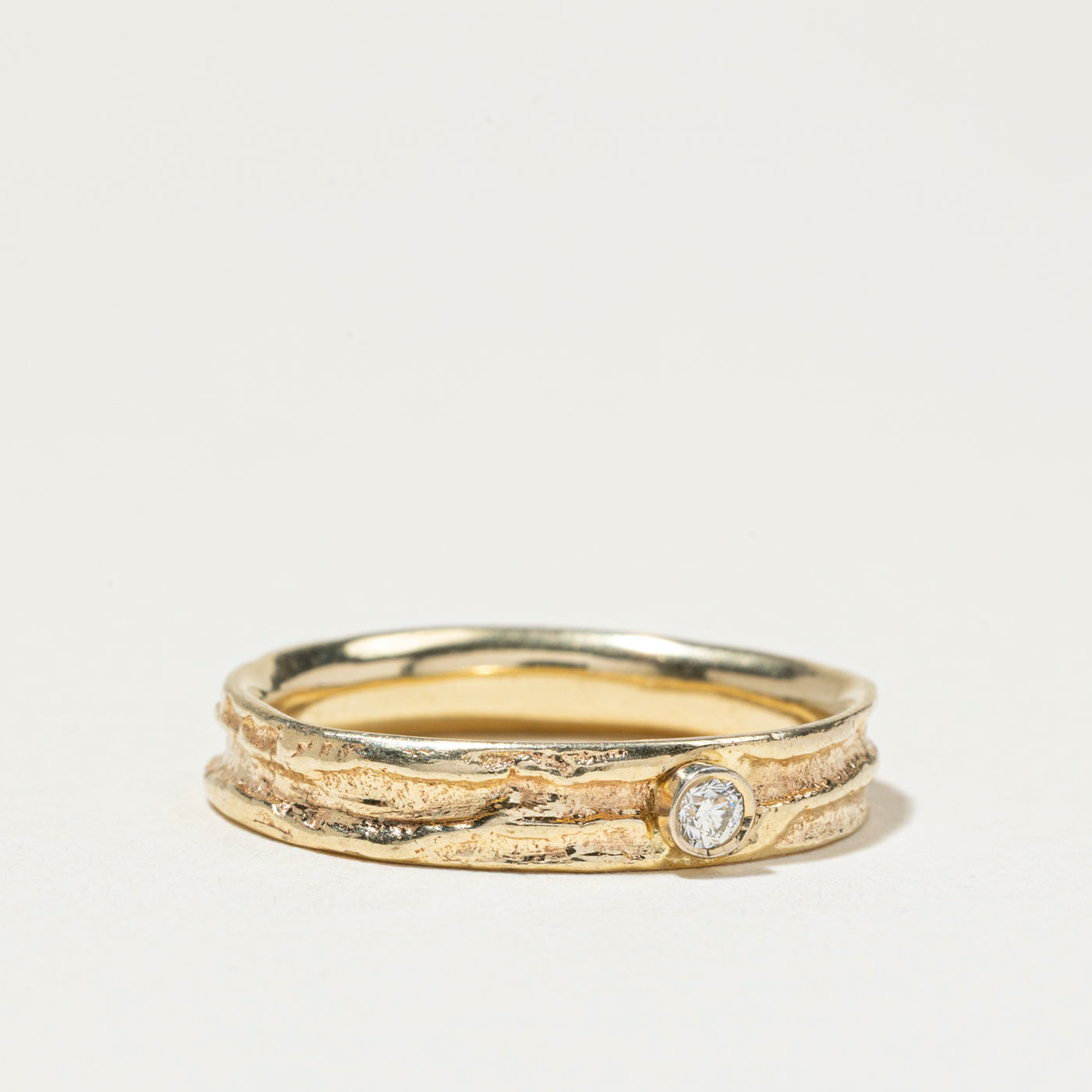 Bezel Set Diamond Textured Band | 3mm | SZ 7