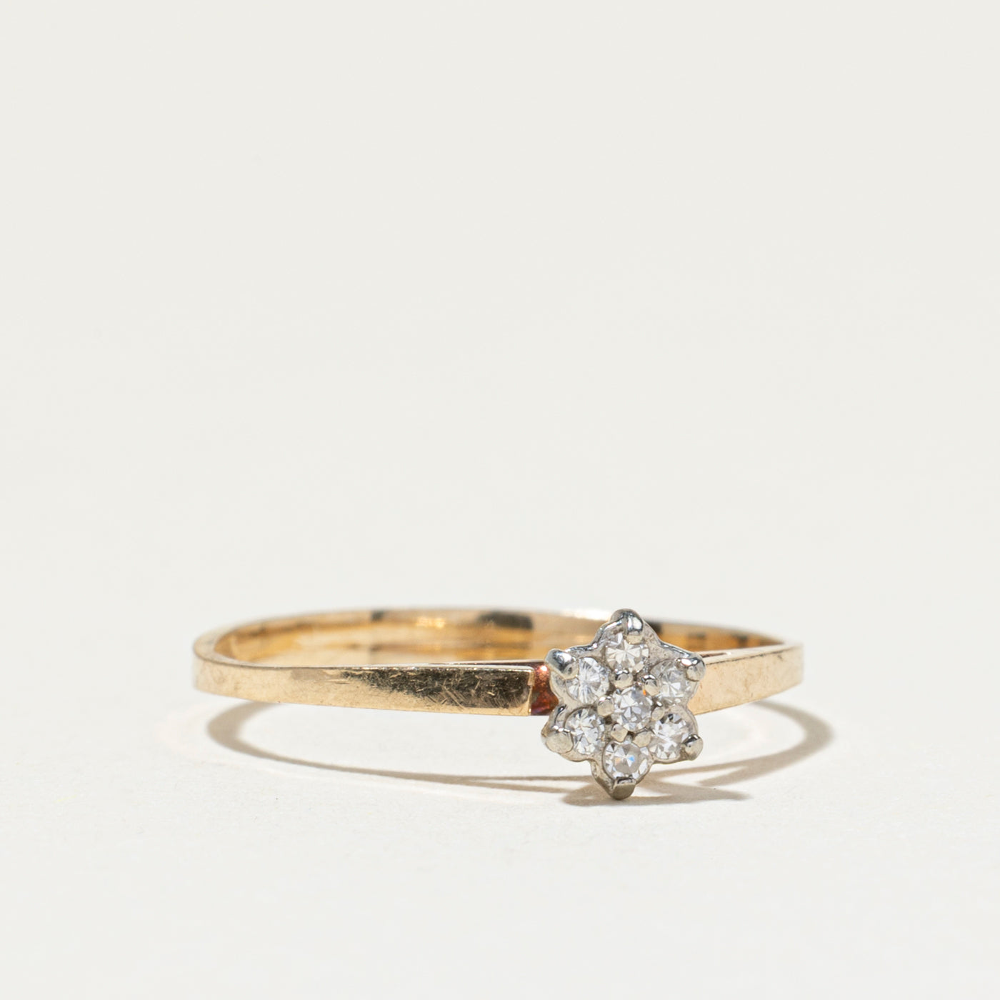 Diamond Daisy Ring | SZ 6