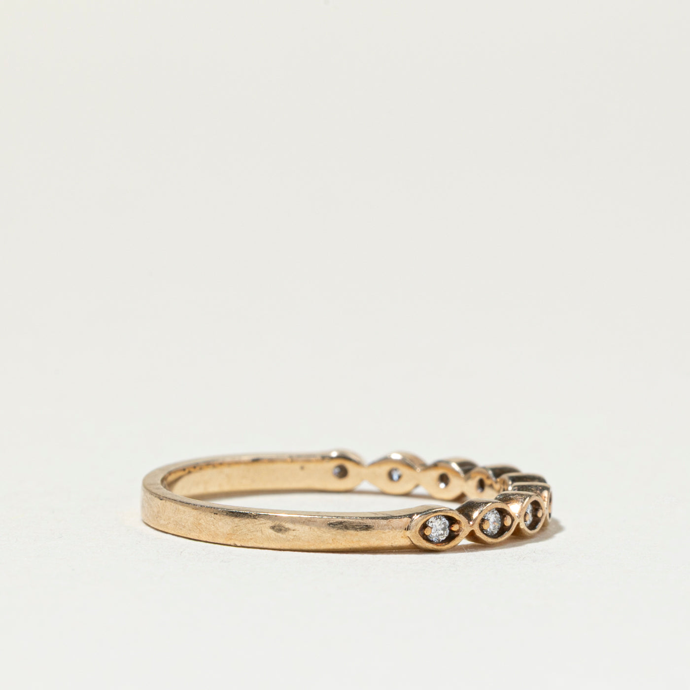 Semi Eternity Diamond Scalloped Band | 2mm | SZ 6.25