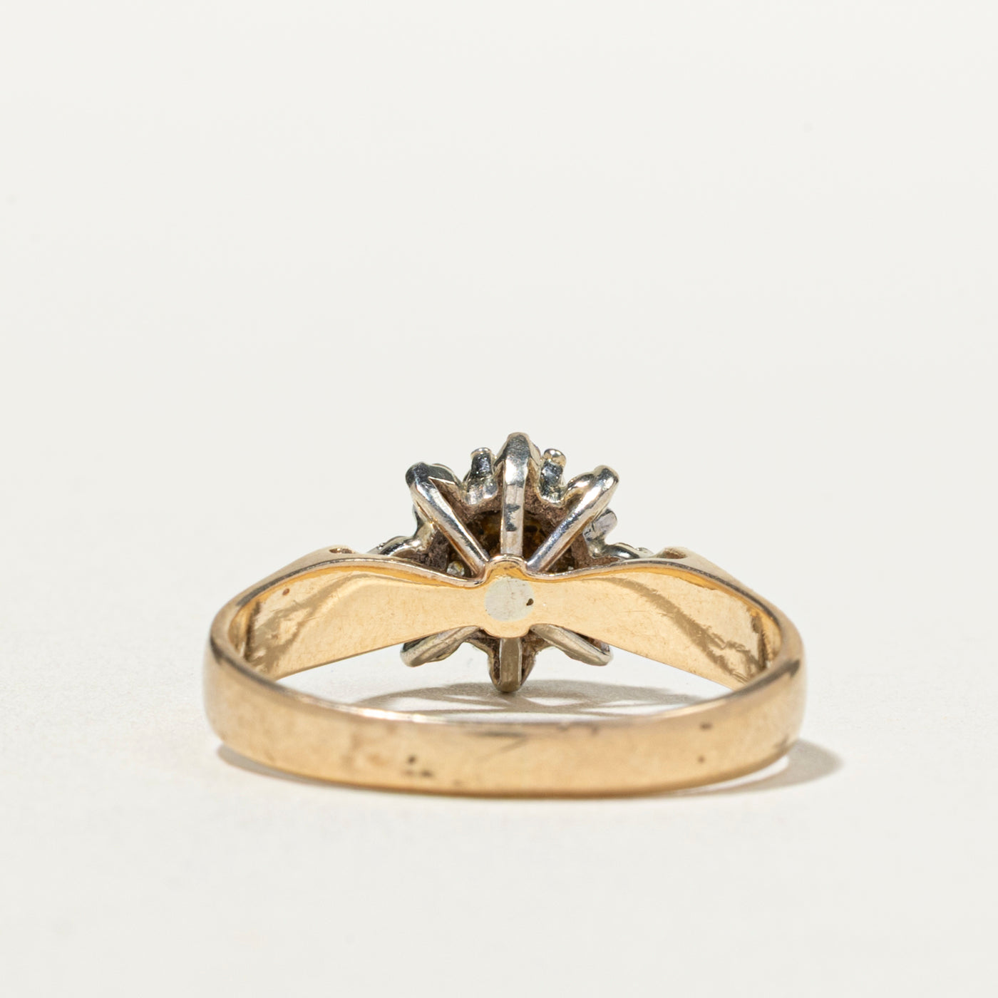 Diamond Petal Cluster Ring | SZ 7