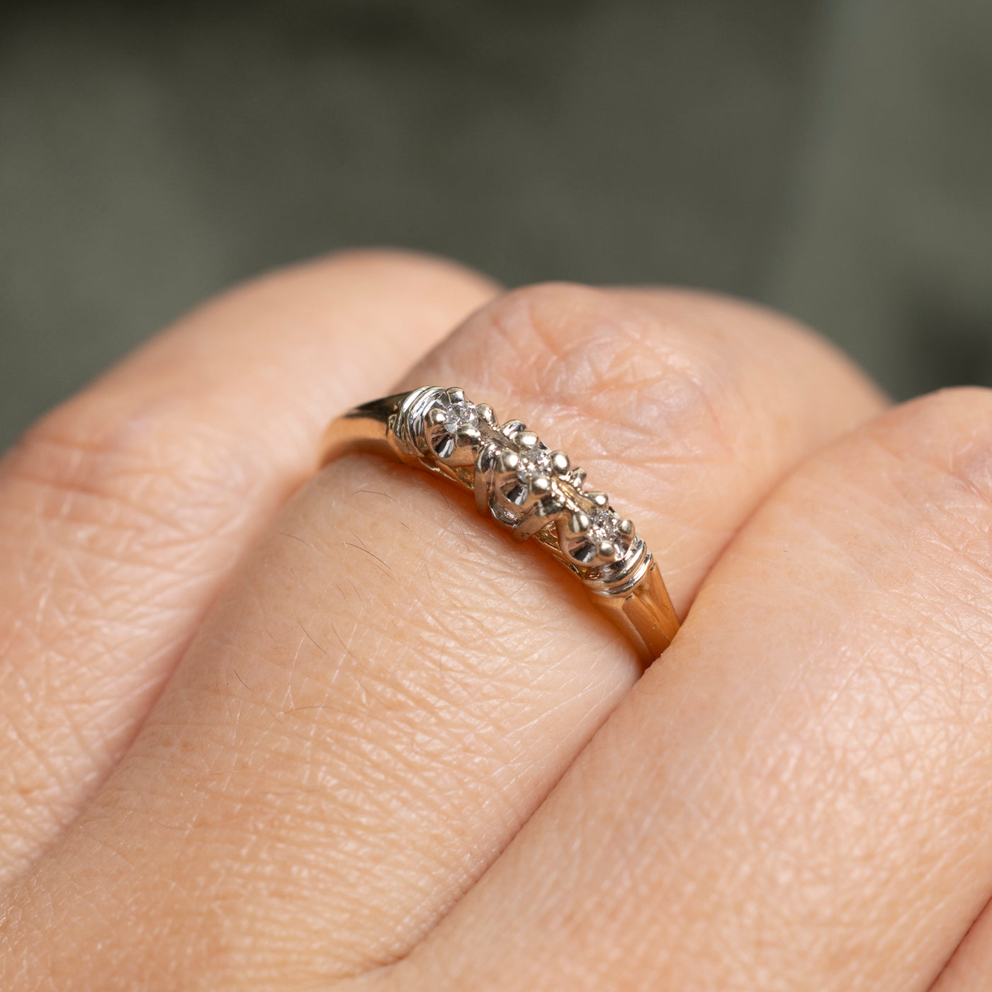 Three Stone Diamond Grooved Ring | SZ 6