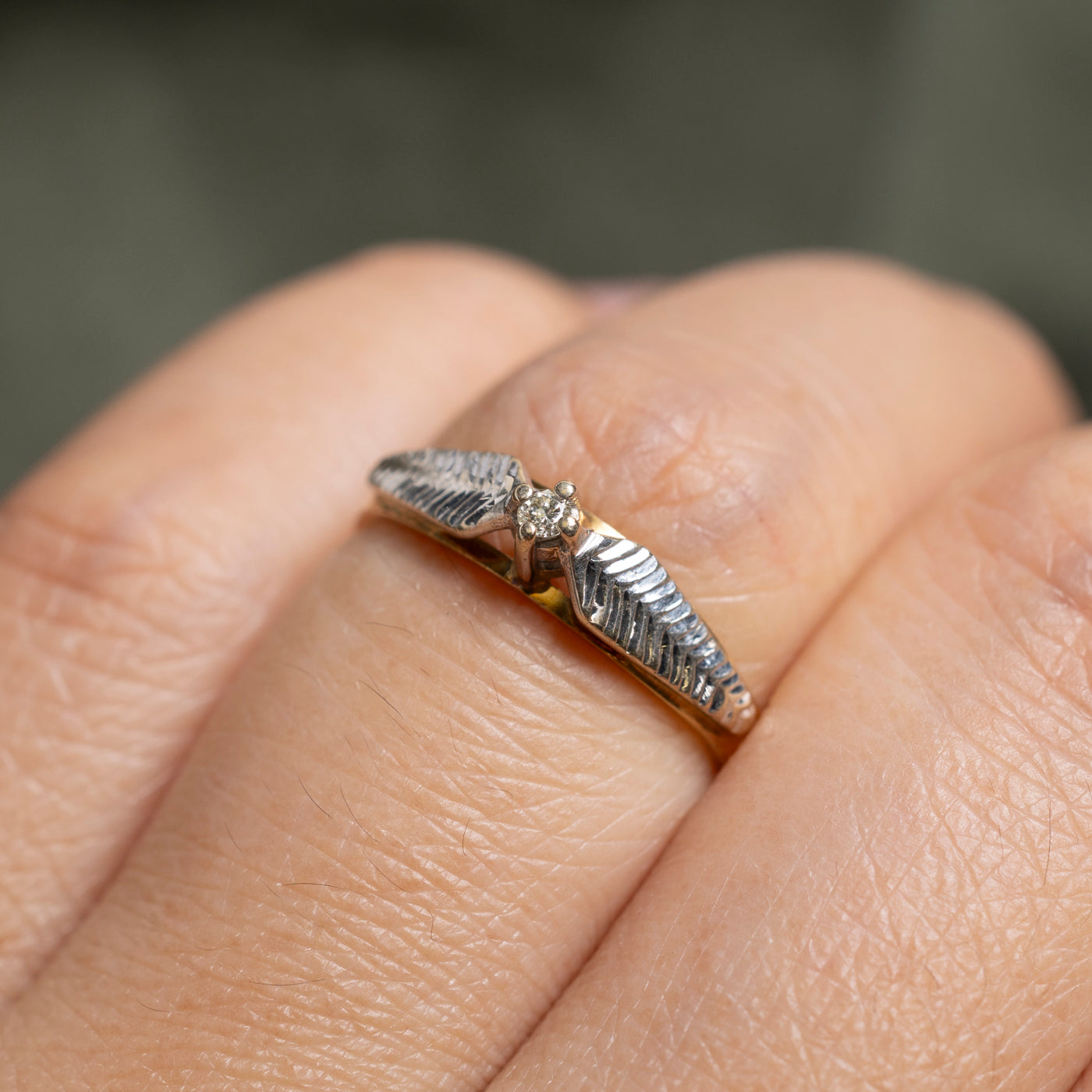 Two Tone Gold Diamond Engraved Ring | SZ 6