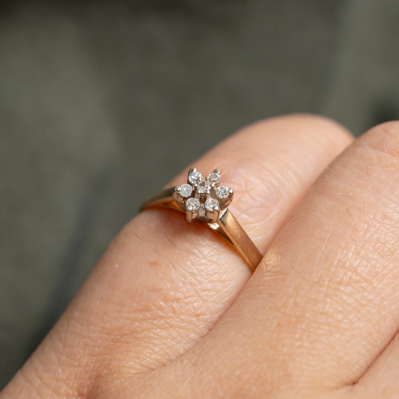 Diamond Petal Cluster Ring | SZ 3.75