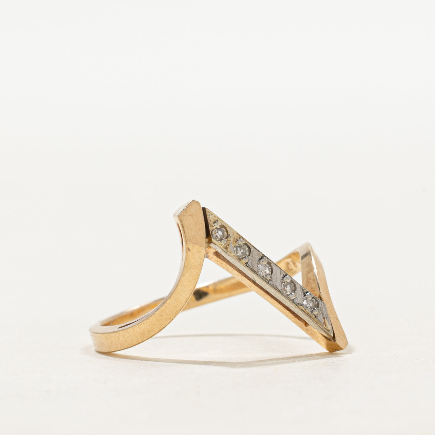 Diagonal Diamond Row Bypass Ring | SZ 5.5