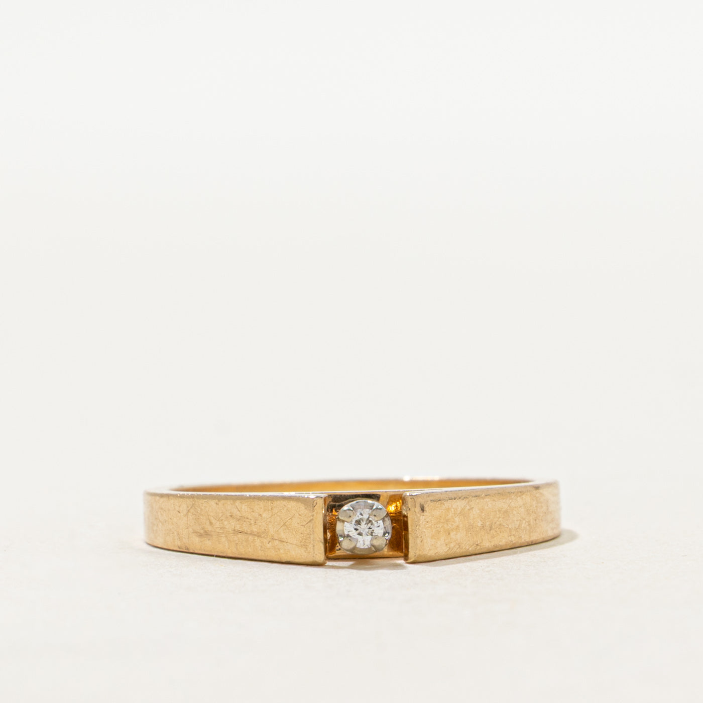 Solitaire Diamond Cathedral Ring | SZ 6