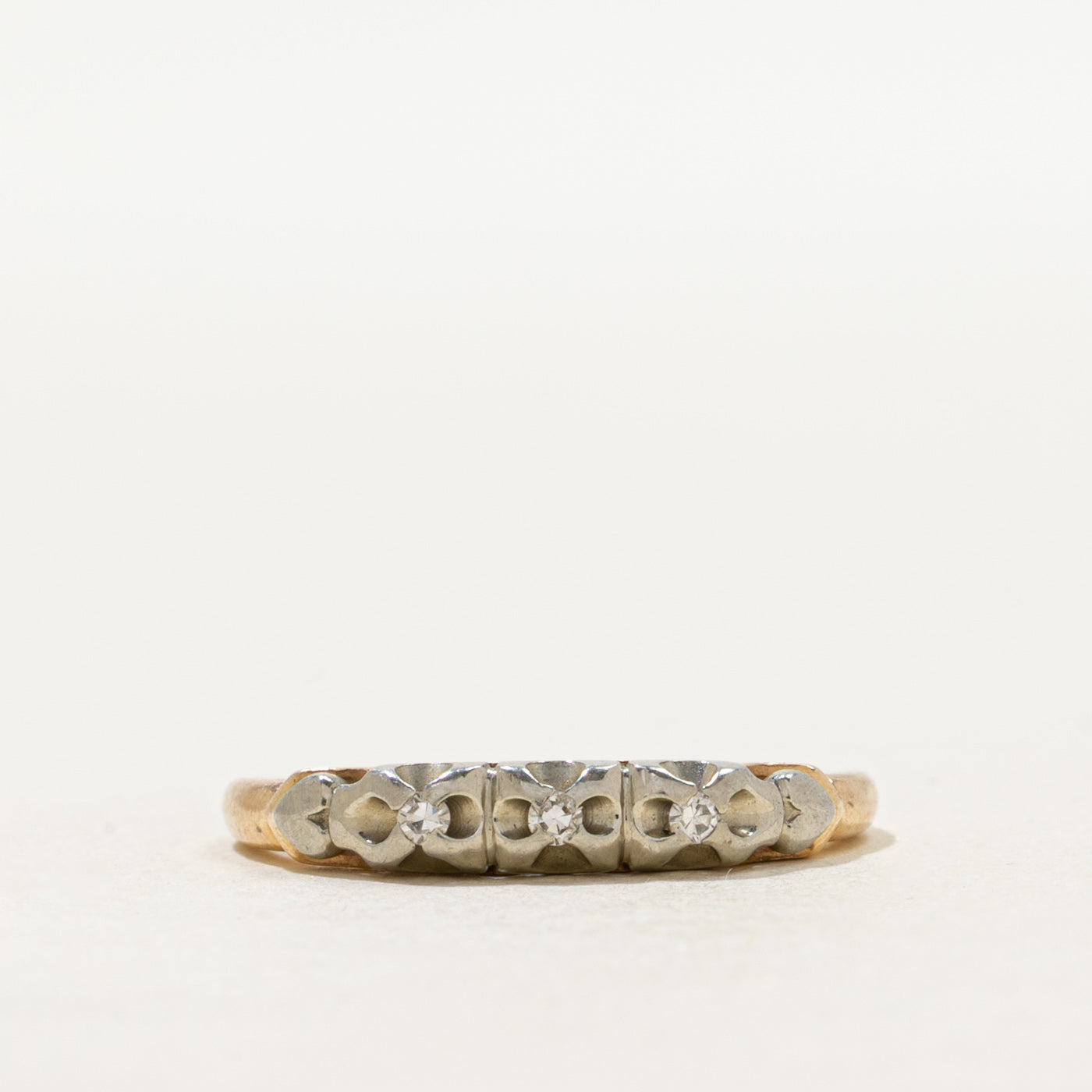 Two Tone Gold Three Stone Diamond Band | SZ 6