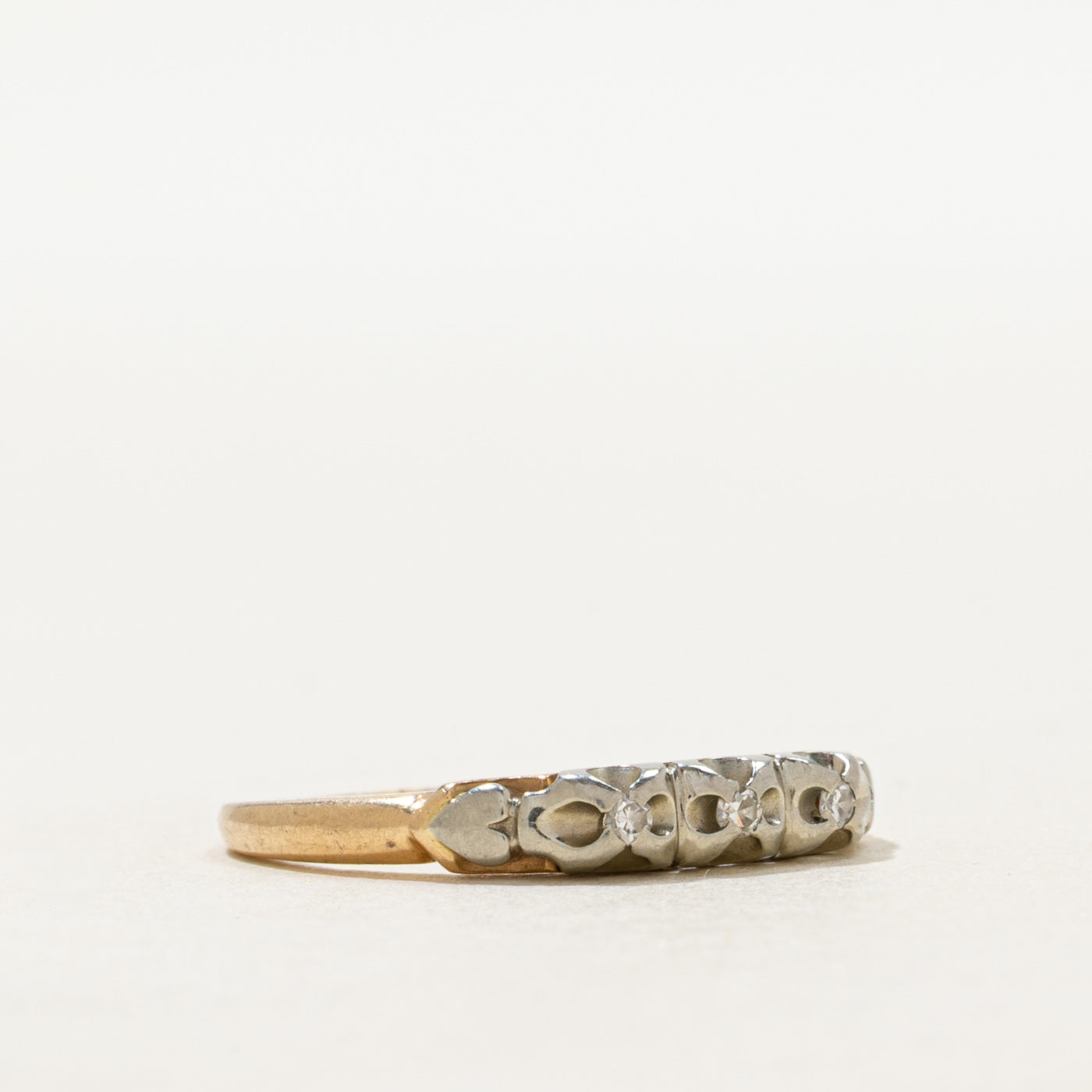 Two Tone Gold Three Stone Diamond Band | SZ 6